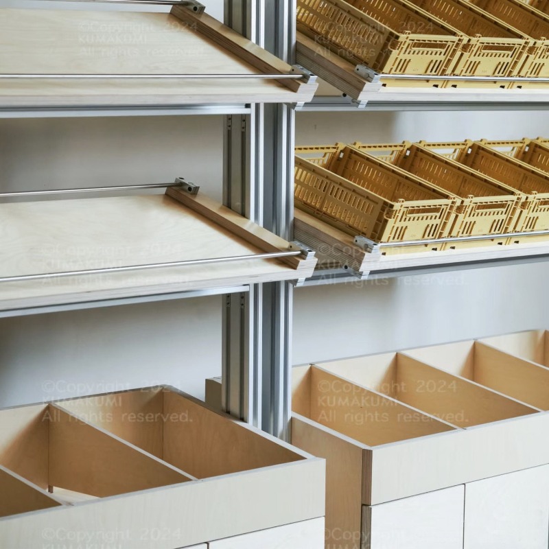 Présentoir de sol en aluminium - Furniture Hardware Shop avis et prix