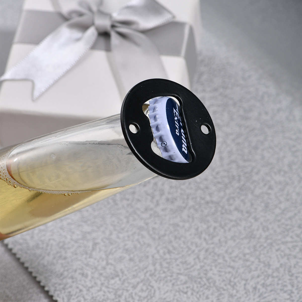 Ouvre-bouteille de bière chrom - Furniture Hardware Material avis et prix
