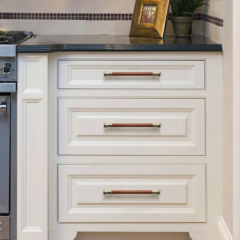 Poignée de porte d'armoire en  - Furniture Hardware Wholesale avis et prix