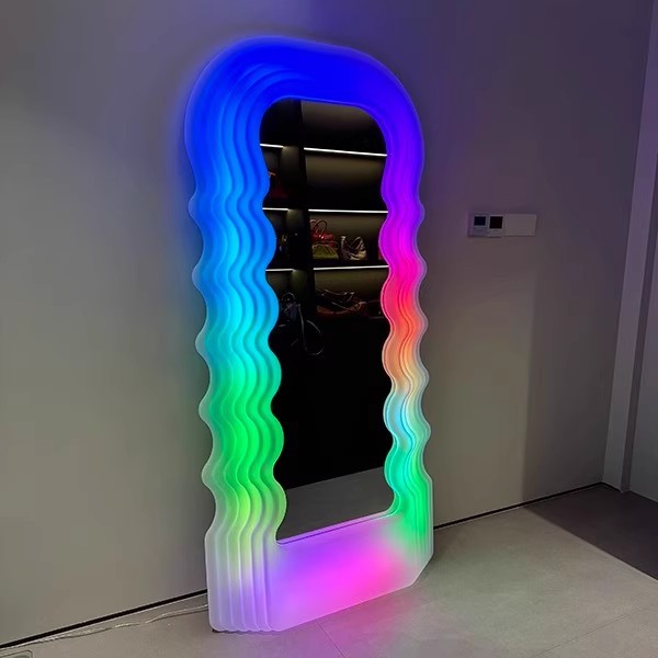 Miroir pleine longueur Ins Wav - Furniture And Hardware Store avis et prix
